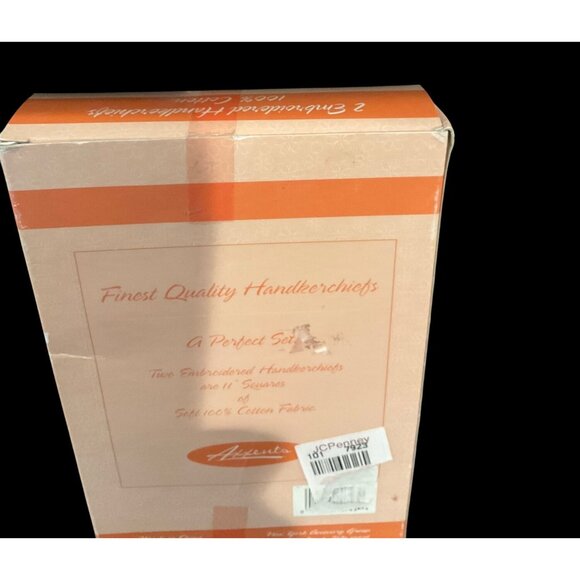 AXXENTS Embroidered Floral White 100% Cotton Handkerchiefs Gift Set 11" x 11" - Picture 3 of 3